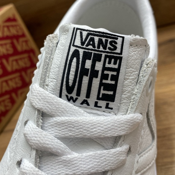 VANS SPORT LOW BRAND NEW - Picture 7 of 8